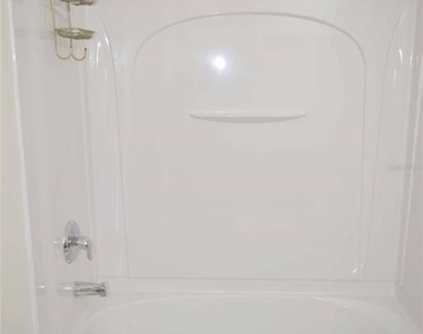 874 Ashworth Overlook Drive - Photo Thumbnail 16