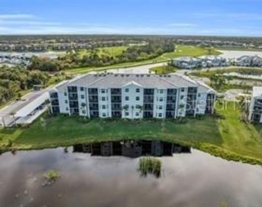 14121 Heritage Landing Boulevard - Photo Thumbnail 7