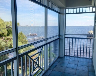 5114 Melbourne Street - Photo Thumbnail 11