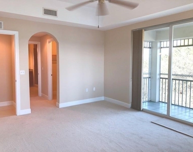 5114 Melbourne Street - Photo Thumbnail 9