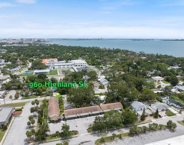 960 Highland Street - Photo Thumbnail 22
