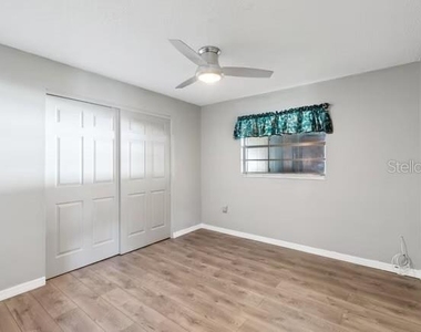 5318 17th Street W - Photo Thumbnail 7