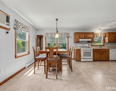 275 York Street - Photo Thumbnail 9