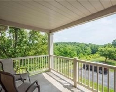 9704 Sundance Dr - Photo Thumbnail 3