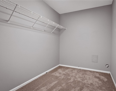 9704 Sundance Dr - Photo Thumbnail 23