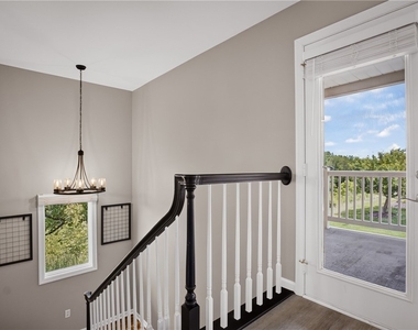 9704 Sundance Dr - Photo Thumbnail 2