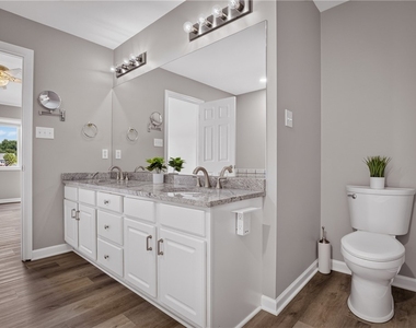 9704 Sundance Dr - Photo Thumbnail 17