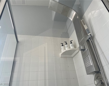 8316 Valleybreeze Avenue - Photo Thumbnail 16