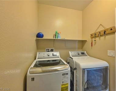 6186 Allen Cove Court - Photo Thumbnail 16