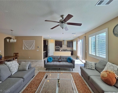 6186 Allen Cove Court - Photo Thumbnail 4