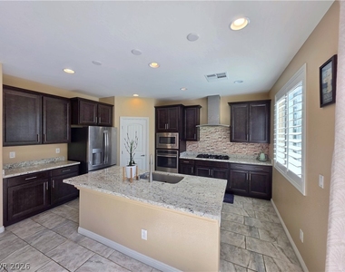 6186 Allen Cove Court - Photo Thumbnail 8