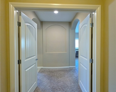 6186 Allen Cove Court - Photo Thumbnail 28