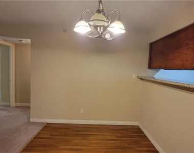 2750 S Durango Drive - Photo Thumbnail 4