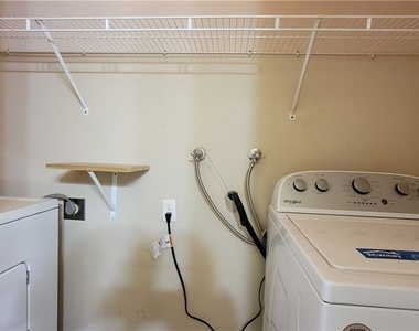 2750 S Durango Drive - Photo Thumbnail 10