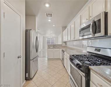 9305 Gold Dove Court - Photo Thumbnail 2