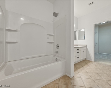 9305 Gold Dove Court - Photo Thumbnail 32