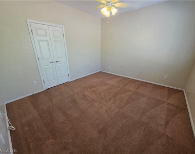 5958 Saddle Horse Avenue - Photo Thumbnail 20