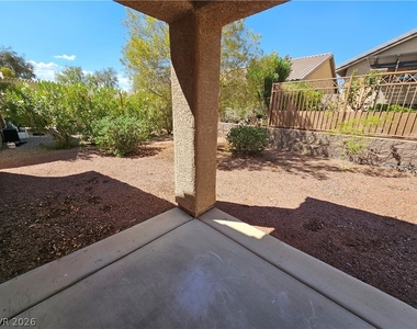 5958 Saddle Horse Avenue - Photo Thumbnail 22