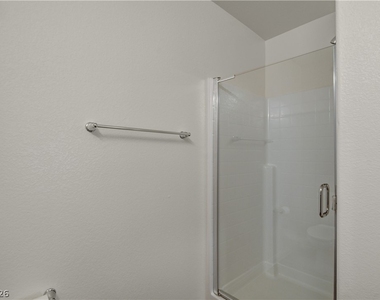 6924 Spicy Merlot Street - Photo Thumbnail 28