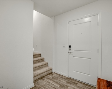 6924 Spicy Merlot Street - Photo Thumbnail 21