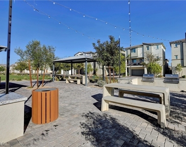 6924 Spicy Merlot Street - Photo Thumbnail 75