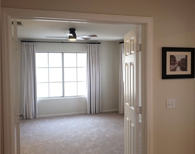 4808 Leadership Court - Photo Thumbnail 16