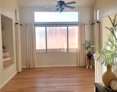 4808 Leadership Court - Photo Thumbnail 2