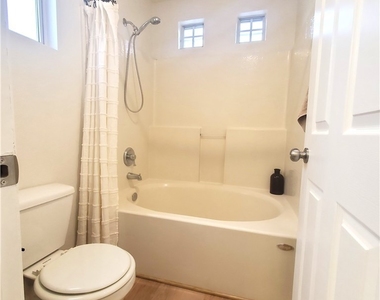 4808 Leadership Court - Photo Thumbnail 22