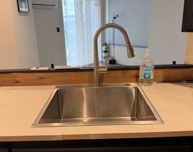 540 Elm Drive - Photo Thumbnail 12