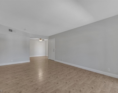 3151 Soaring Gulls Drive - Photo Thumbnail 3