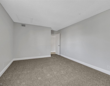 3151 Soaring Gulls Drive - Photo Thumbnail 10