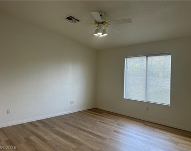 258 Big Horn Drive - Photo Thumbnail 6