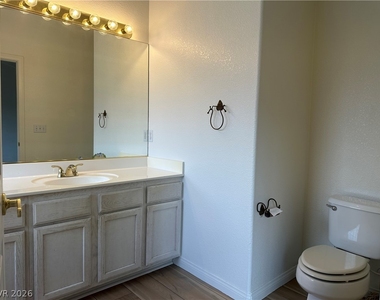 258 Big Horn Drive - Photo Thumbnail 8