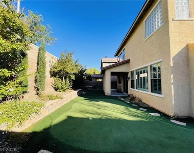 315 Carlisle Crossing Street - Photo Thumbnail 24