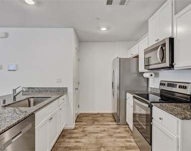 1137 Meadow Sparrow Place - Photo Thumbnail 21