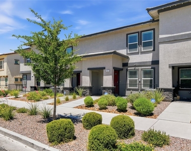 1137 Meadow Sparrow Place - Photo Thumbnail 11