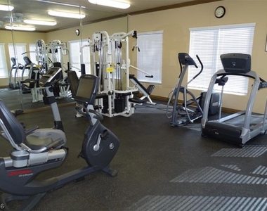 1150 N Buffalo Drive - Photo Thumbnail 33