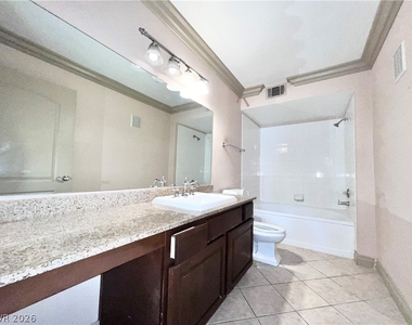 1150 N Buffalo Drive - Photo Thumbnail 25