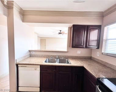 1150 N Buffalo Drive - Photo Thumbnail 11