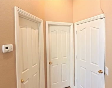 10403 Adams Chase Street - Photo Thumbnail 13