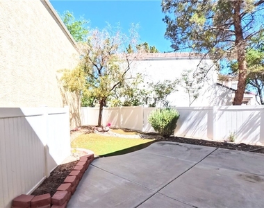 10403 Adams Chase Street - Photo Thumbnail 34