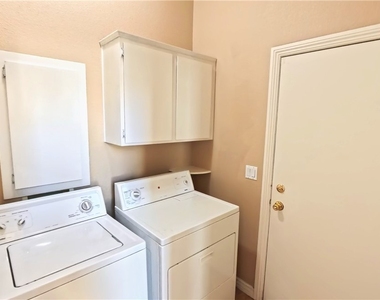 10403 Adams Chase Street - Photo Thumbnail 14