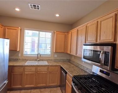 10403 Adams Chase Street - Photo Thumbnail 5