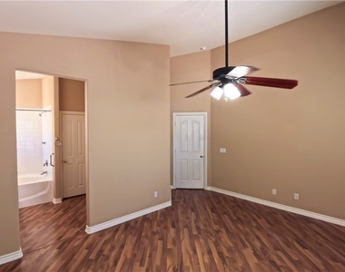 10403 Adams Chase Street - Photo Thumbnail 25