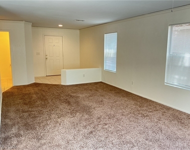 1301 Dream Bridge Drive - Photo Thumbnail 9