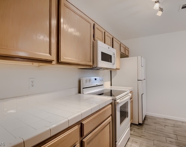 8452 Boseck Drive - Photo Thumbnail 6