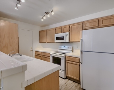 8452 Boseck Drive - Photo Thumbnail 7