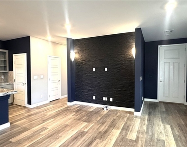 4577 Narra Wood Court - Photo Thumbnail 12