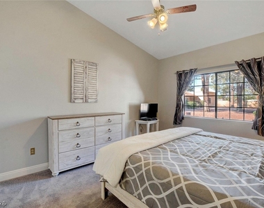 2851 Valley View Boulevard - Photo Thumbnail 18