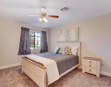 2851 Valley View Boulevard - Photo Thumbnail 22